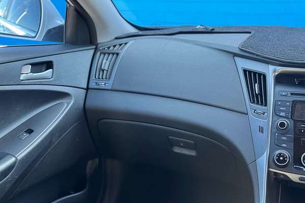2012 Hyundai i45 Active YF