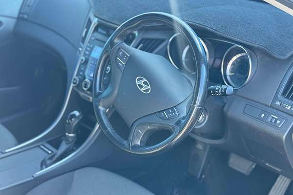 2012 Hyundai i45 Active YF