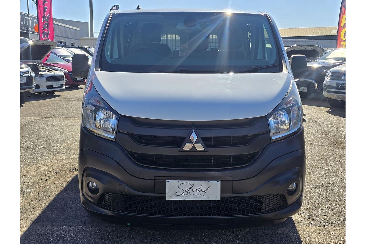 2021 Mitsubishi Express GLX SN LWB