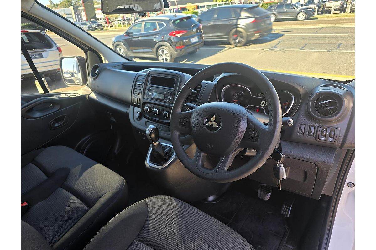2021 Mitsubishi Express GLX SN LWB