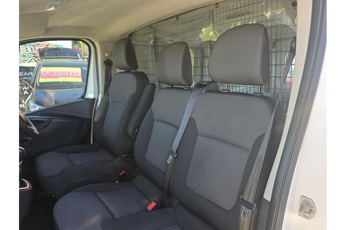 2021 Mitsubishi Express GLX SN LWB