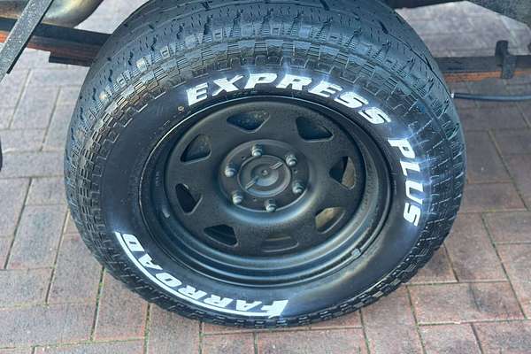 2014 Toyota Hilux SR KUN26R 4X4