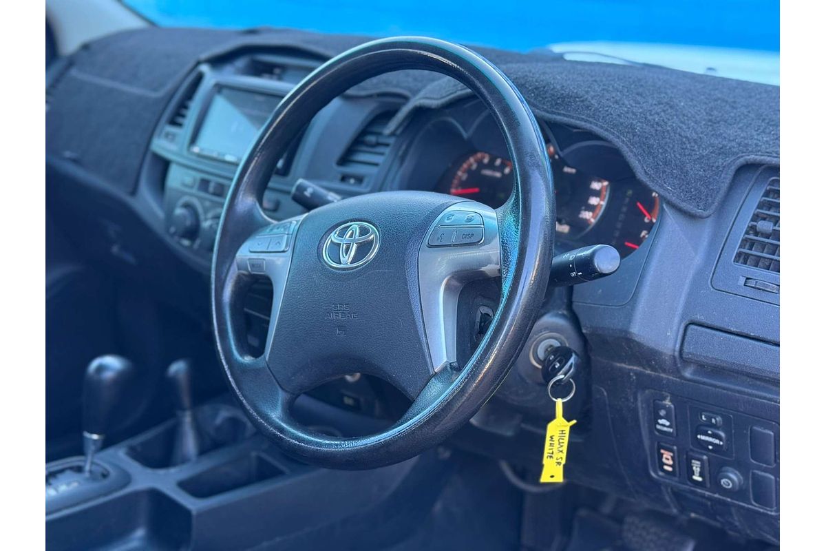2014 Toyota Hilux SR KUN26R 4X4