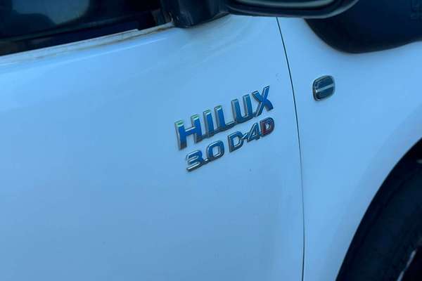 2014 Toyota Hilux SR KUN26R 4X4