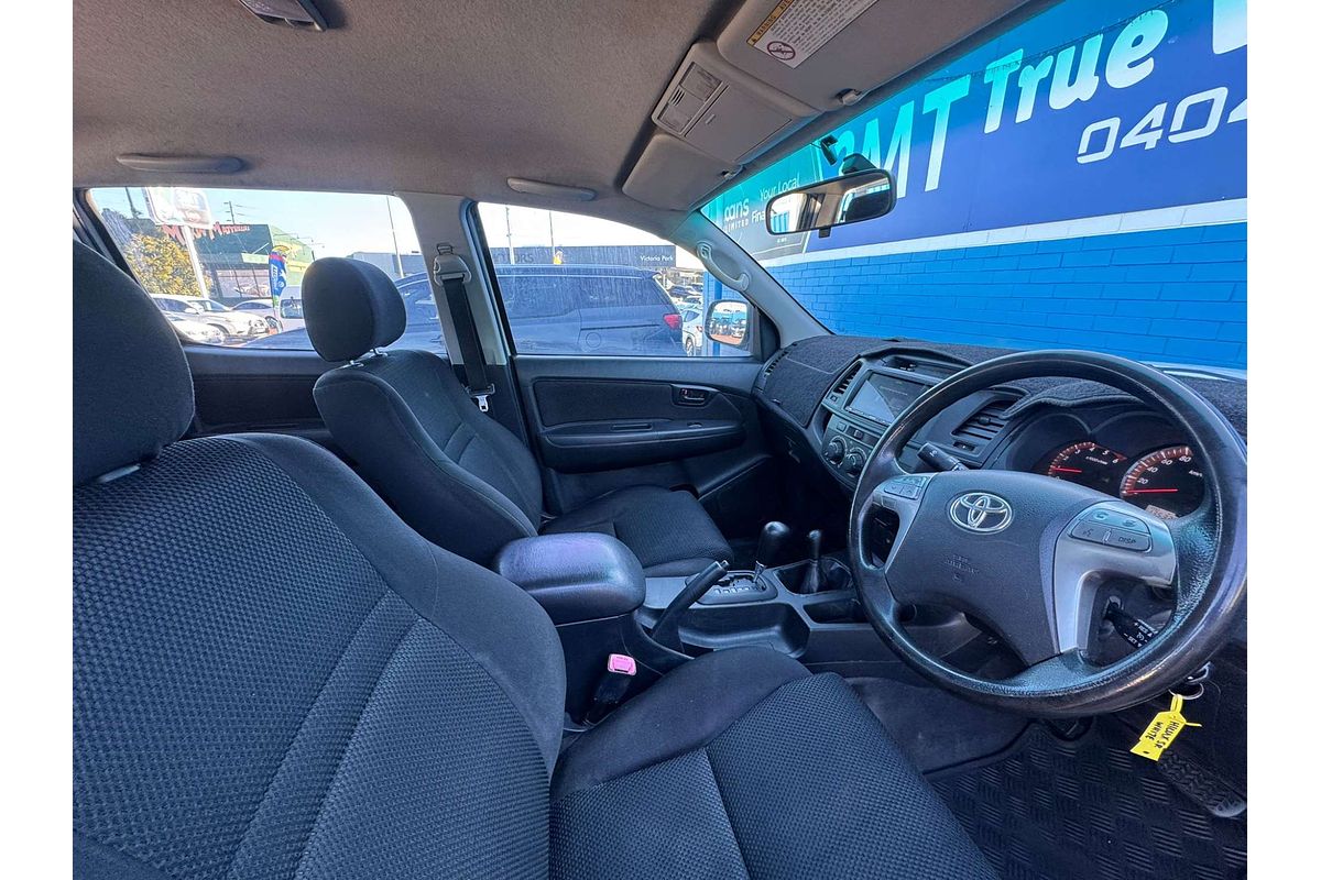 2014 Toyota Hilux SR KUN26R 4X4