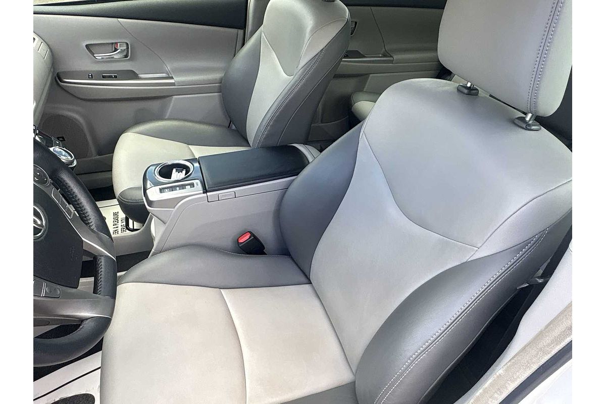 2015 Toyota Prius V Five