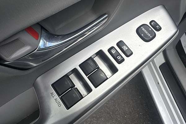 2015 Toyota Prius V Five