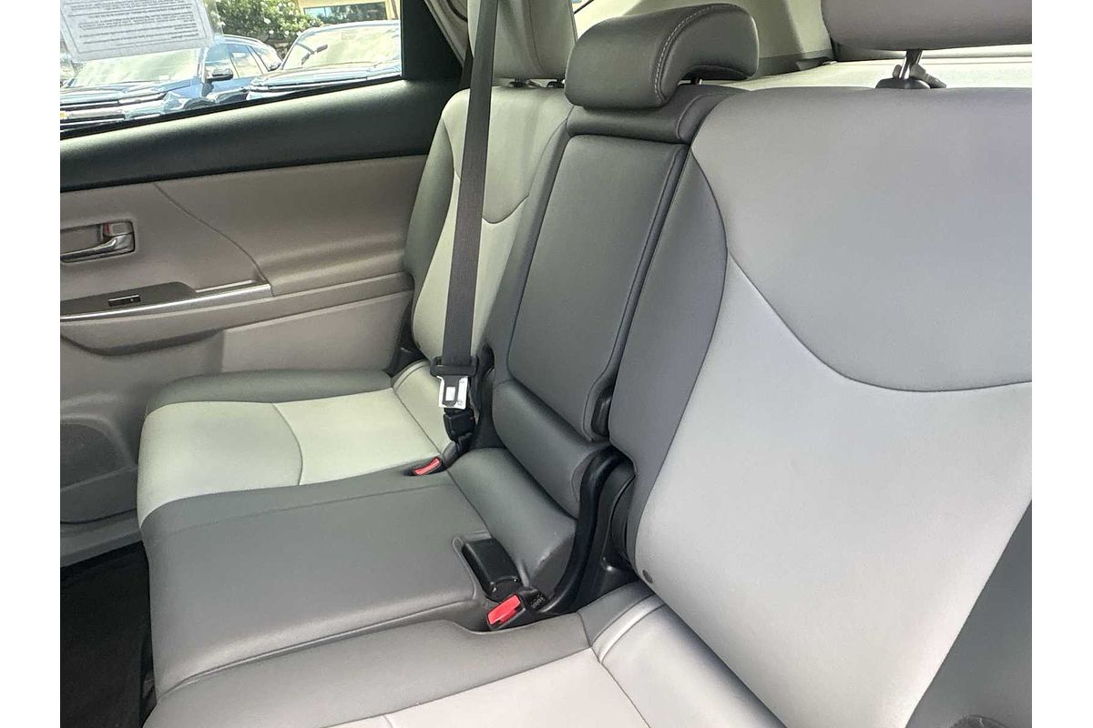 2015 Toyota Prius V Five