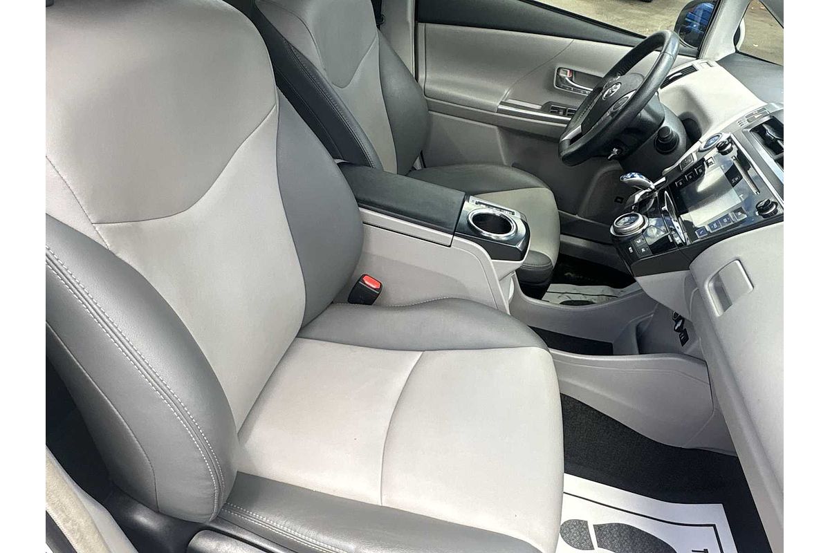 2015 Toyota Prius V Five