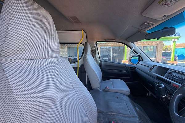 2005 Toyota Hiace Commuter KDH222R
