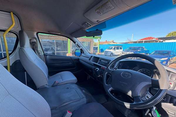 2005 Toyota Hiace Commuter KDH222R