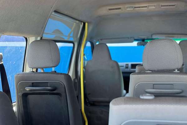 2005 Toyota Hiace Commuter KDH222R