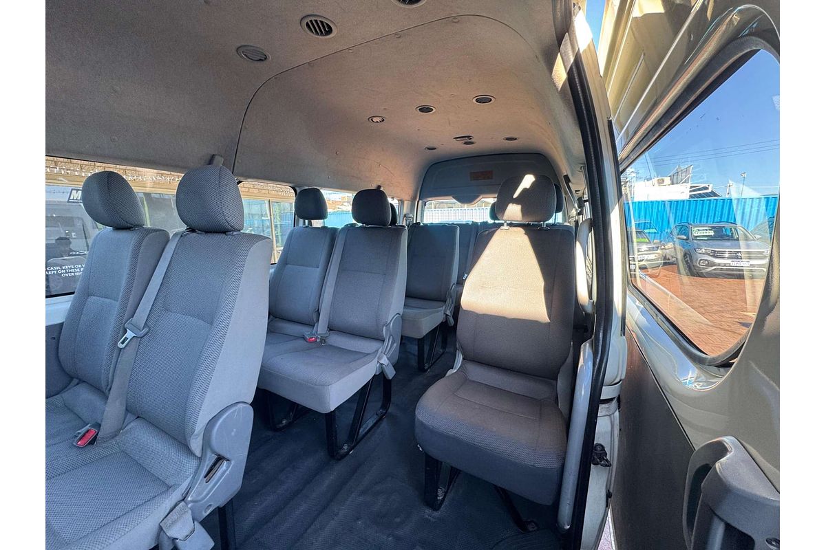 2005 Toyota Hiace Commuter KDH222R