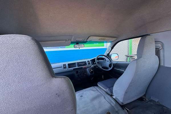 2005 Toyota Hiace Commuter KDH222R