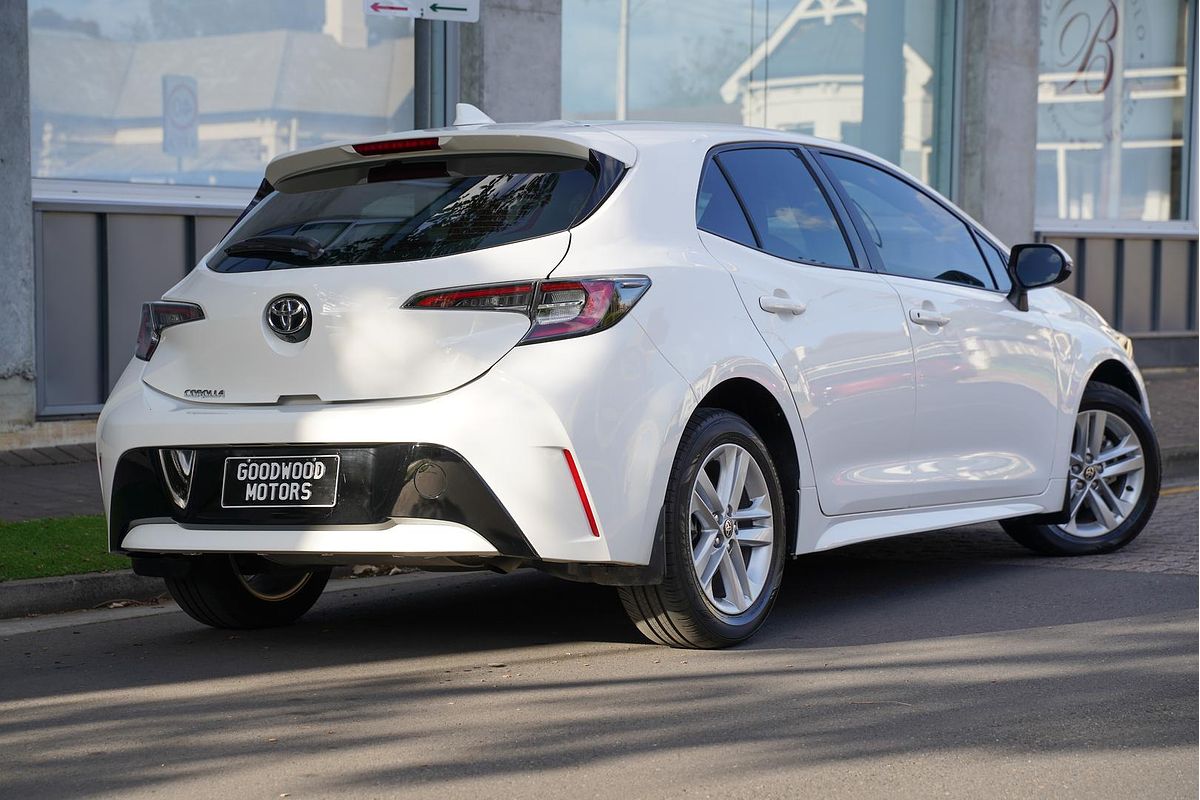 2018 Toyota Corolla Ascent Sport Hybrid ZWE211R