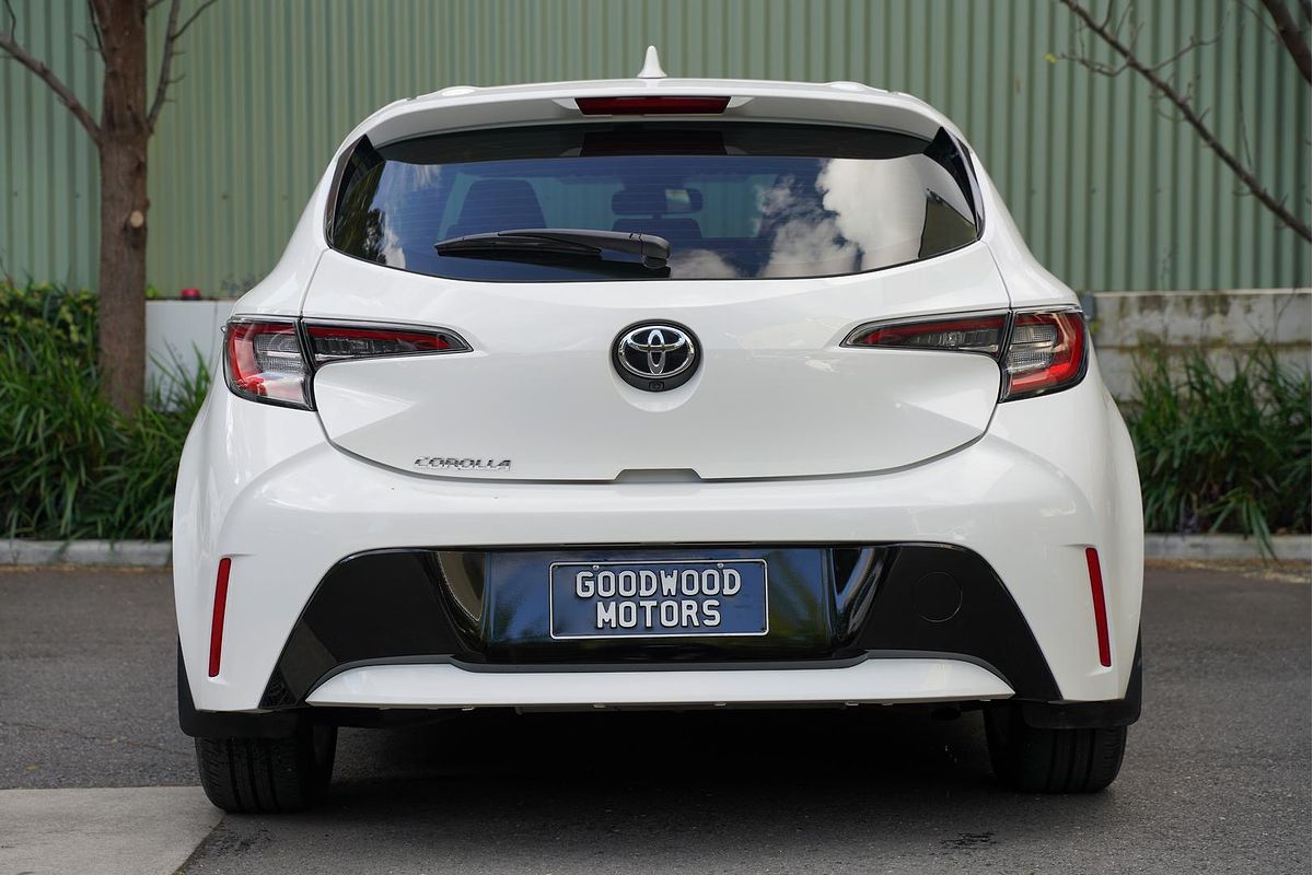 2018 Toyota Corolla Ascent Sport Hybrid ZWE211R