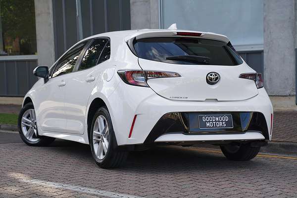 2018 Toyota Corolla Ascent Sport Hybrid ZWE211R