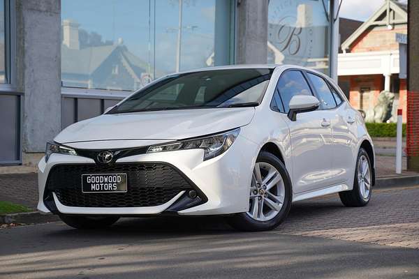 2018 Toyota Corolla Ascent Sport Hybrid ZWE211R