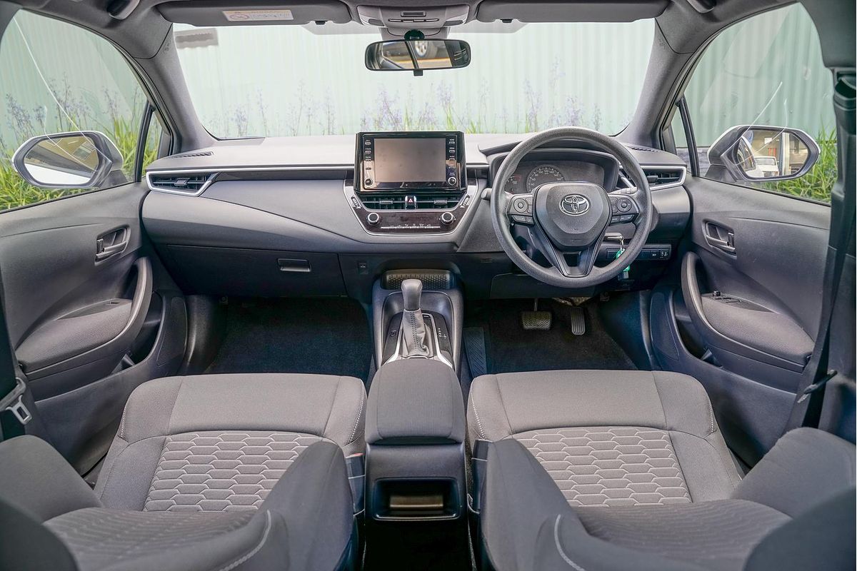 2018 Toyota Corolla Ascent Sport Hybrid ZWE211R
