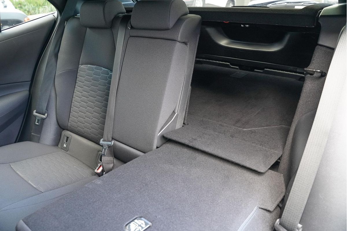 2018 Toyota Corolla Ascent Sport Hybrid ZWE211R