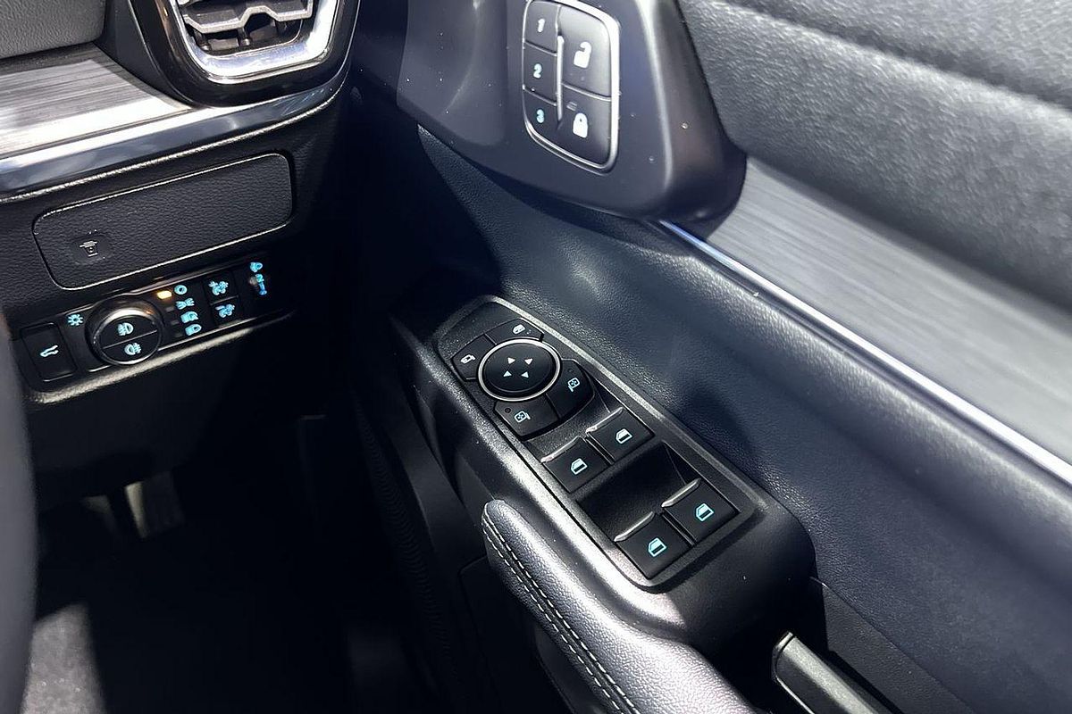 2025 Ford Everest Sport 2.0L