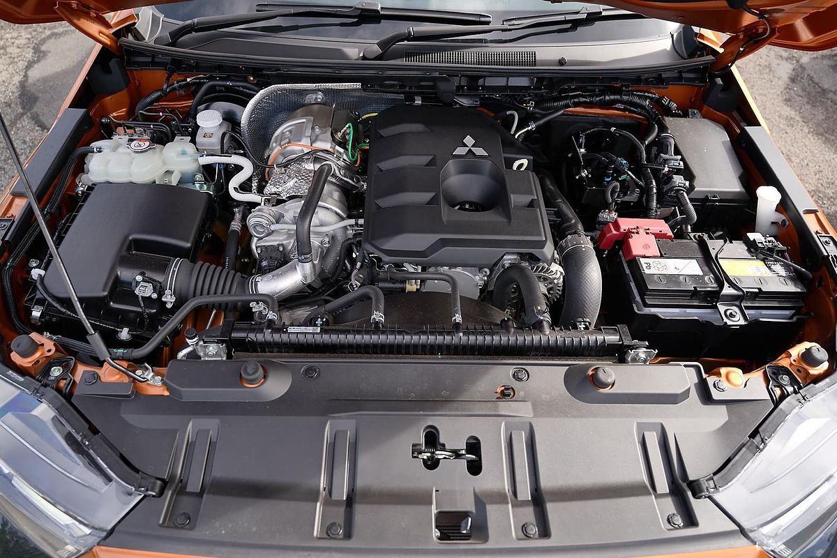 2024 Mitsubishi Triton GSR MV 4X4