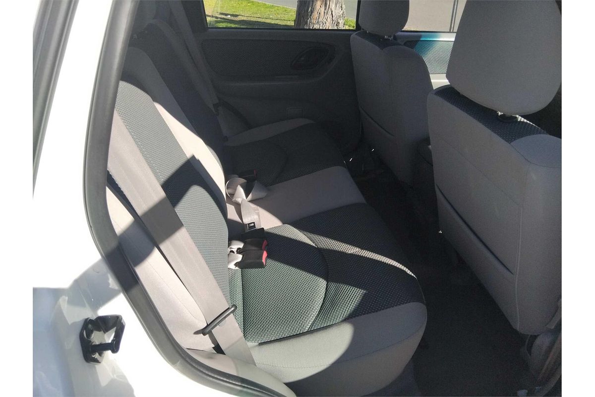 2004 Mazda Tribute Limited Sport