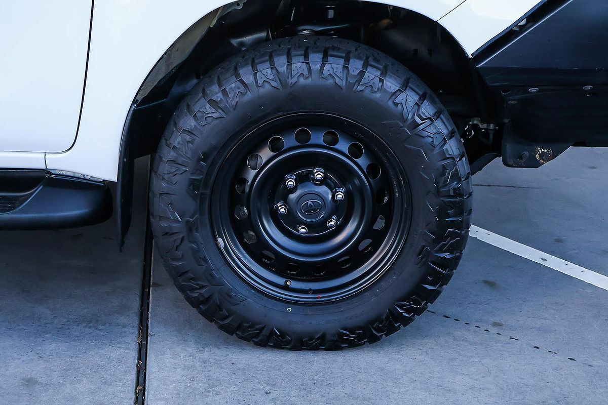 2023 Toyota Hilux SR GUN126R 4X4