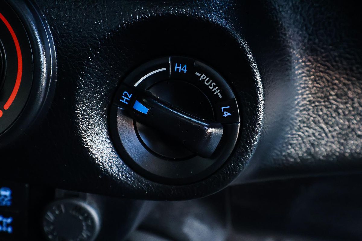 2023 Toyota Hilux SR GUN126R 4X4