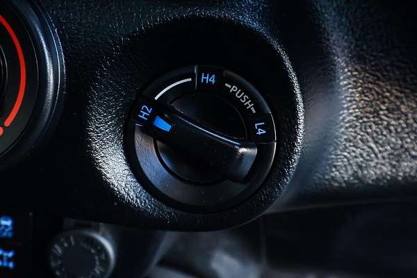 2023 Toyota Hilux SR GUN126R 4X4
