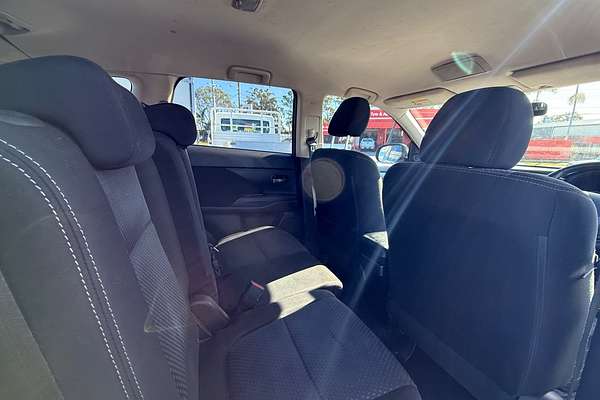 2017 Mitsubishi Outlander LS ZK