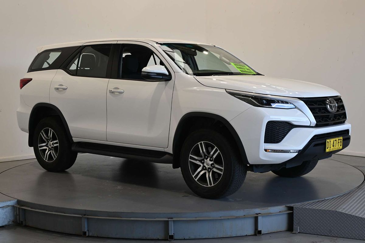 2023 Toyota Fortuner GX GUN156R