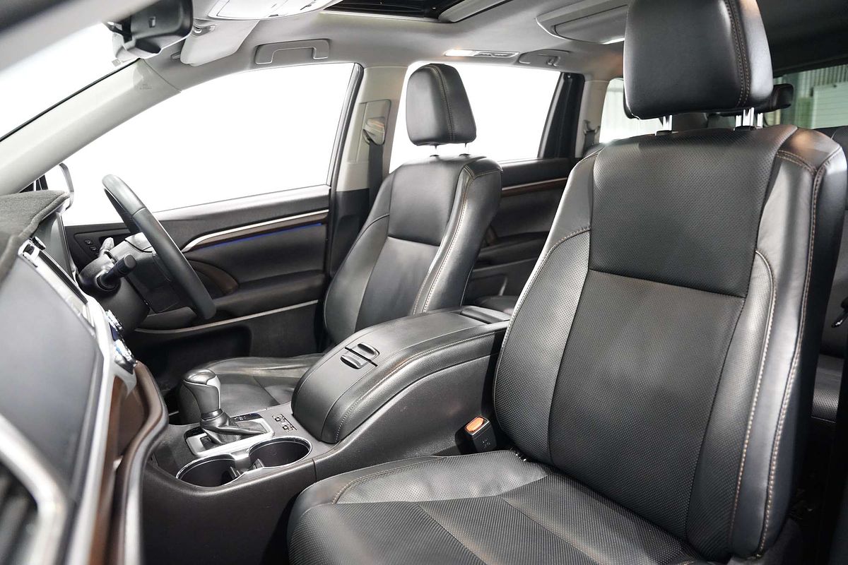 2016 Toyota Kluger Grande GSU50R
