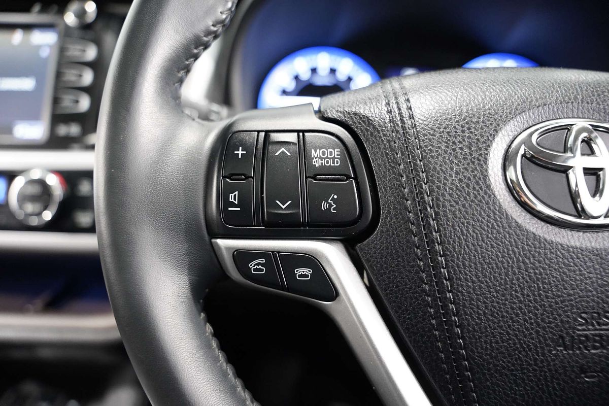 2016 Toyota Kluger Grande GSU50R