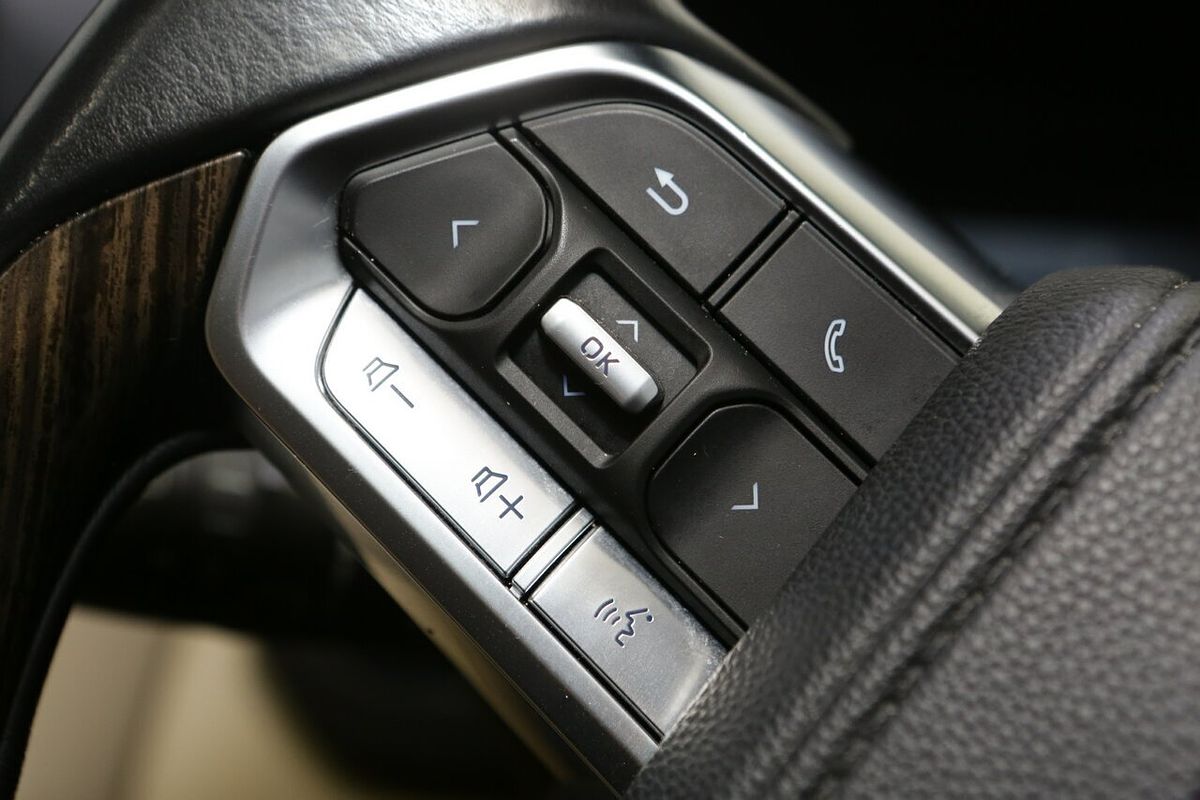 2022 Toyota Landcruiser VX FJA300R