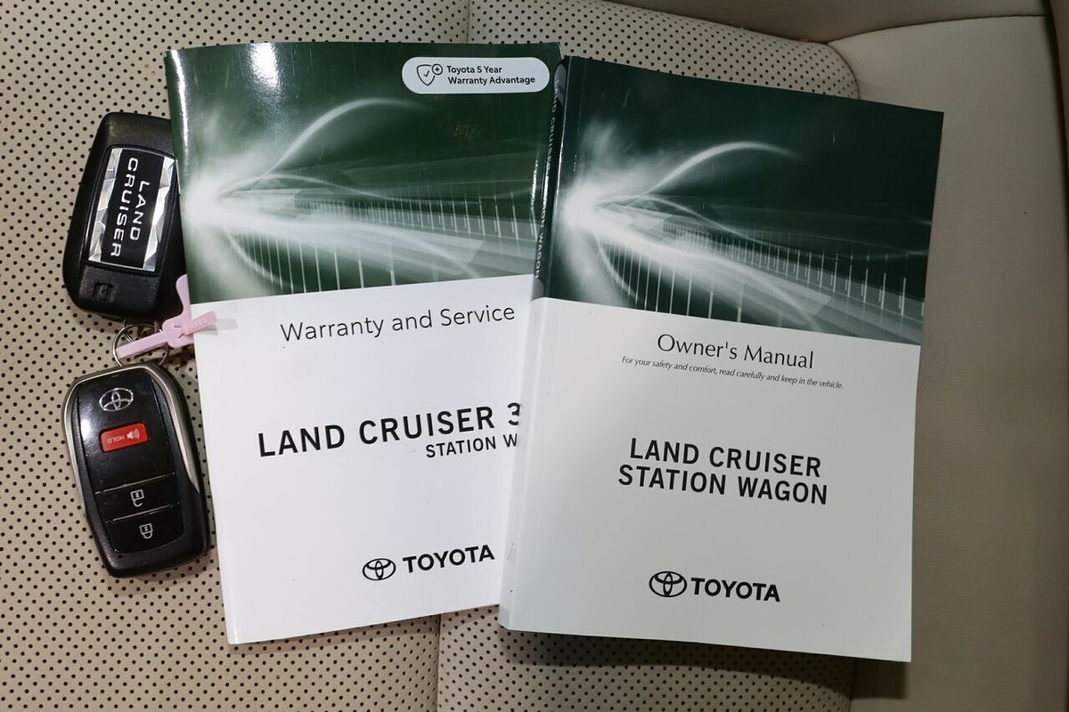 2022 Toyota Landcruiser VX FJA300R