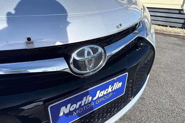 2017 Toyota Camry Atara S ASV50R