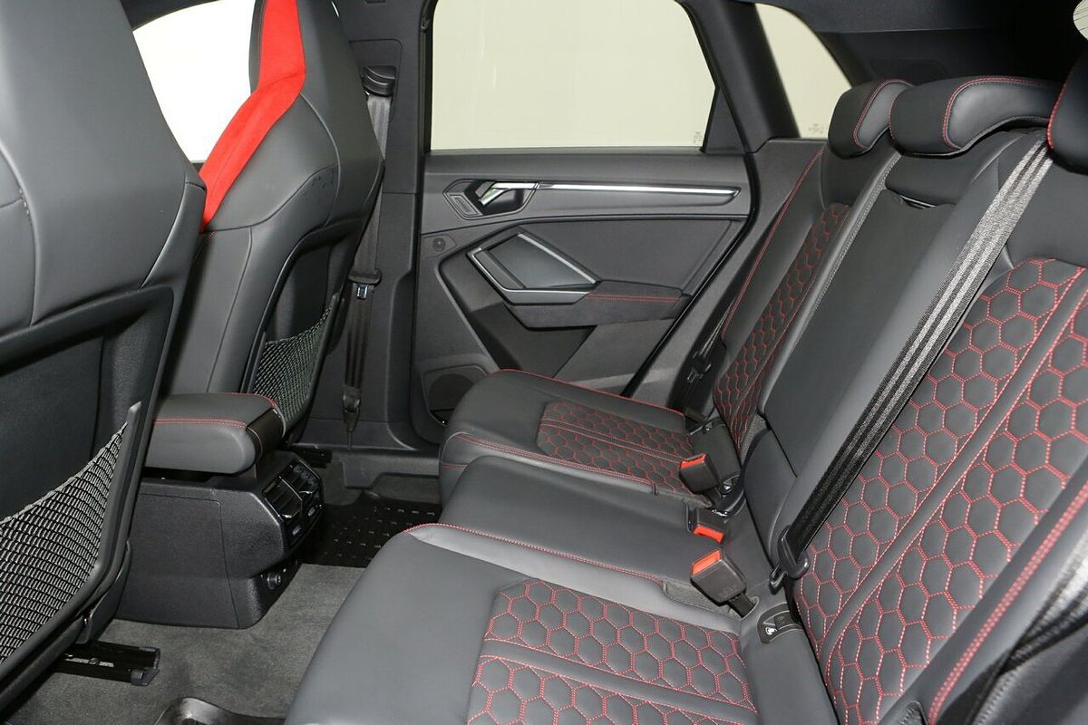 2024 Audi RS Q3 F3