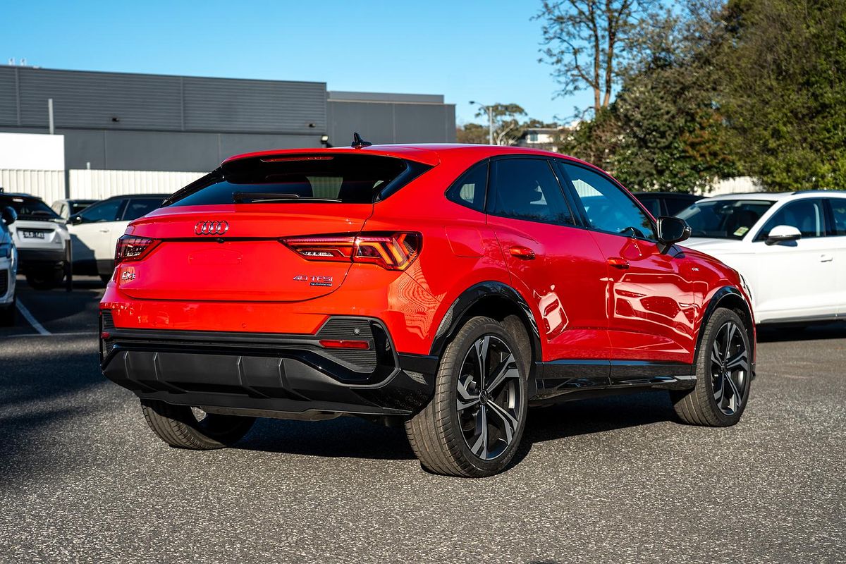 2025 Audi Q3 40 TFSI S line F3