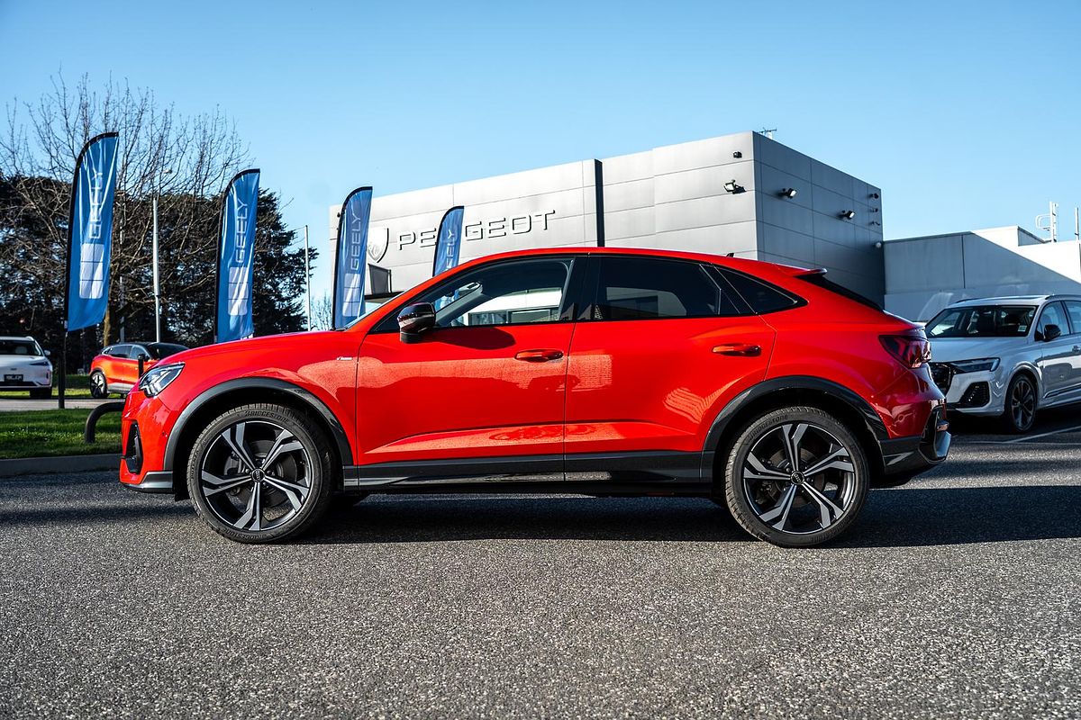 2025 Audi Q3 40 TFSI S line F3