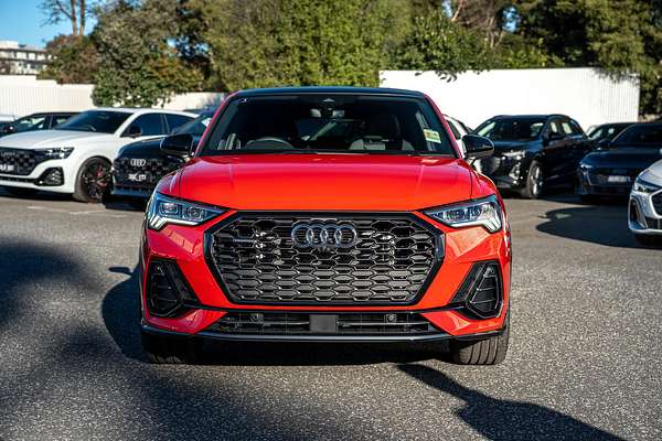 2025 Audi Q3 40 TFSI S line F3