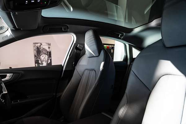 2025 Audi A5 TFSI 150kW S line B10