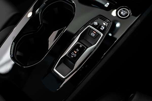 2025 Audi A5 TFSI 150kW S line B10