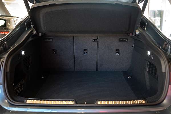 2025 Audi A5 TFSI 150kW S line B10