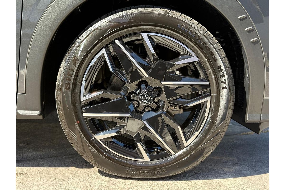 2024 Peugeot 3008 GT Premium Hybrid P64