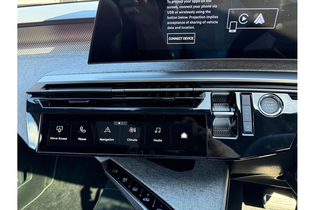 2024 Peugeot 3008 GT Premium Hybrid P64
