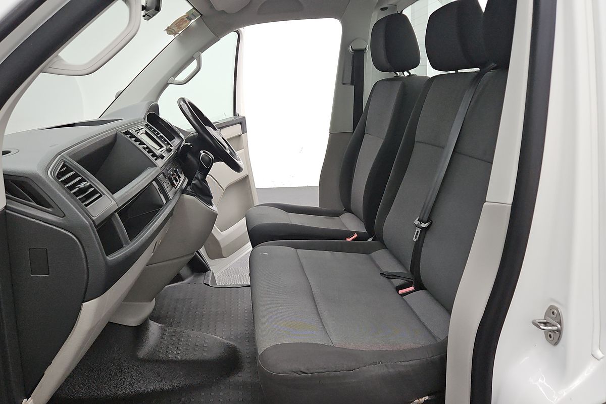 2016 Volkswagen Transporter TDI340 T6 Front Wheel Drive LWB