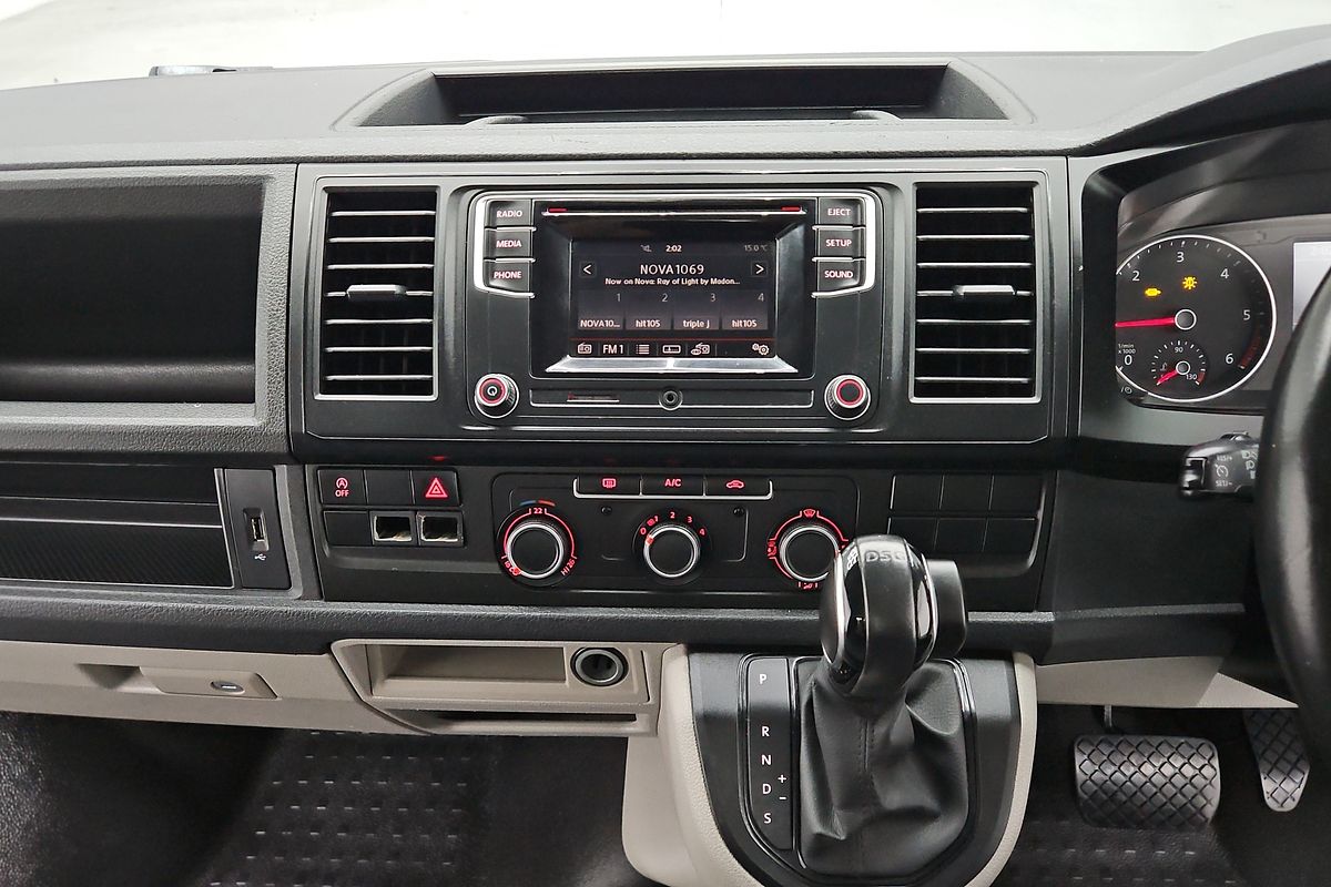2016 Volkswagen Transporter TDI340 T6 Front Wheel Drive LWB