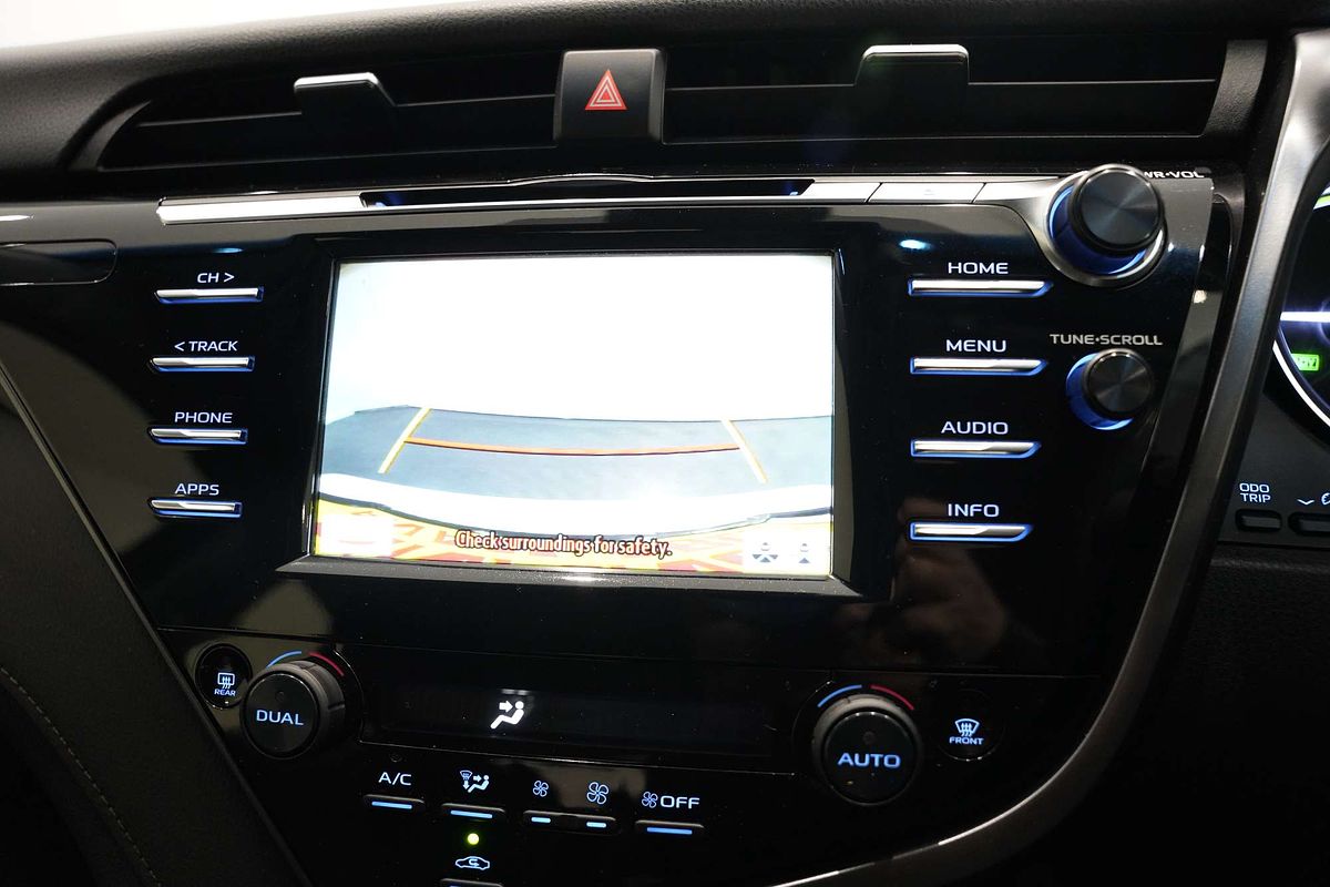 2020 Toyota Camry Ascent AXVH71R