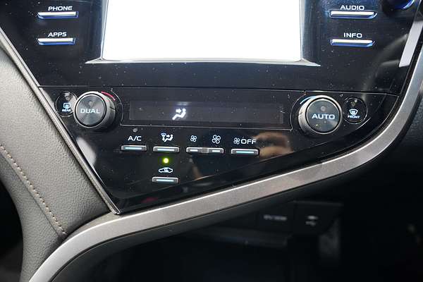 2020 Toyota Camry Ascent AXVH71R